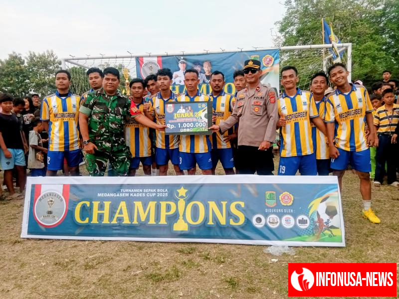 Kapolsek Rengasdengklok Hadiri Grand Final sekaligus Penutupan Penutupan Turnamen Sepak bola "Medangasem Kades Cup 2025