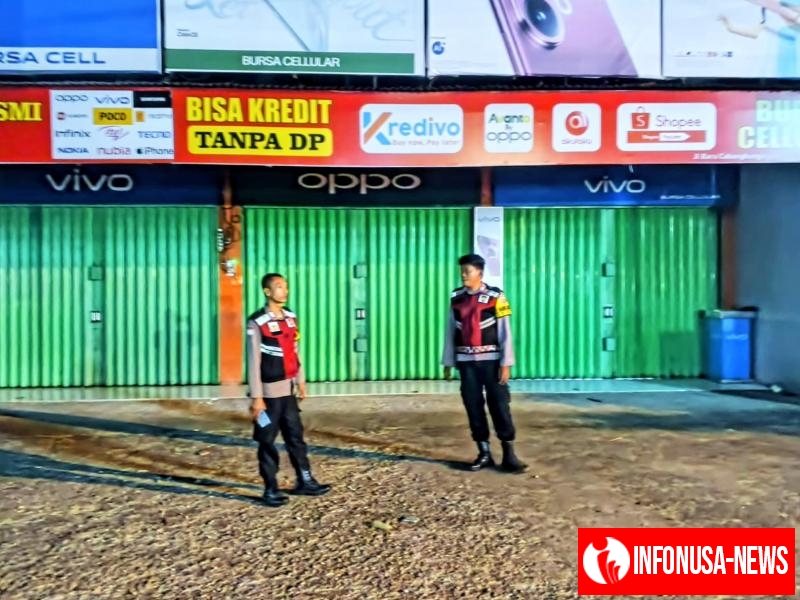 Anggota Polsek Batujaya Melaksanakan Patroli Prekat serta Kontrol Keamanan di Central Ruko Batujaya