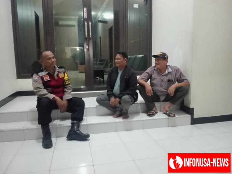 Bhabinkamtibmas Polsek Telagasari Bina Giat Siskamling Warga Demi Terciptanya Kondusifitas Lingkungan