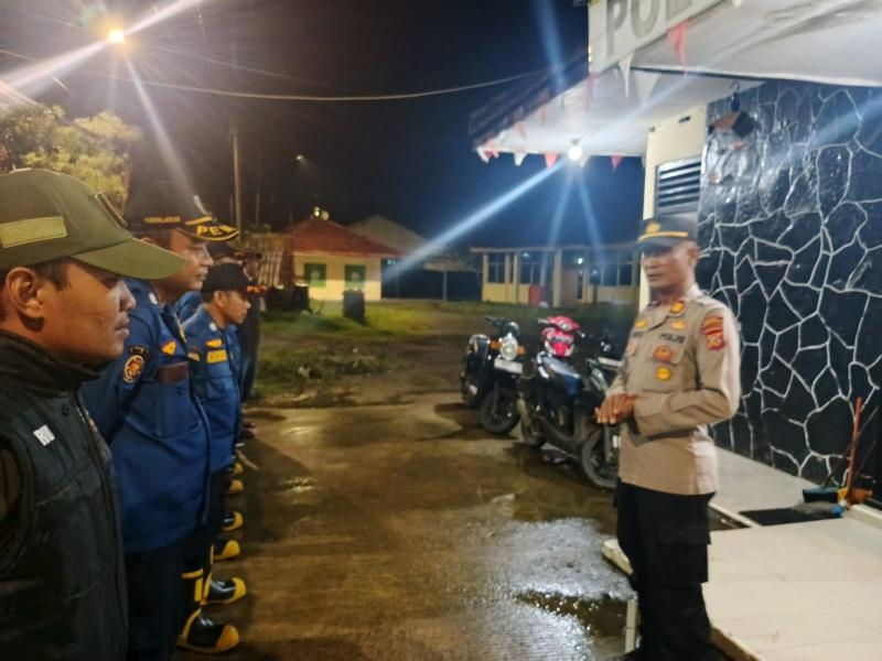 Kapolsek Batujaya Pimpin Apel persiapan Giat KRYD di Wilayah Hukum Polsek Batujaya