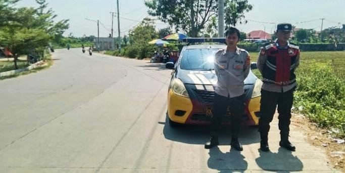 Polsek Rengasdengklok Polres Karawang Gelar Patroli Prekat Siang Hari, Guna AntisipasiTindak Kriminalitas