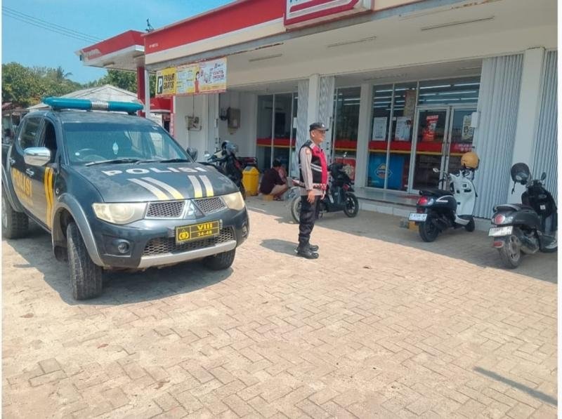 Upaya Polsek Pangkalan Lakukan Patroli Prekat, Jaga Situasi Keamanan di Lokasi Minimarket