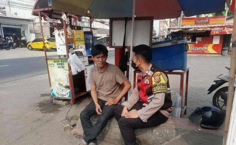 Giat Sambang Bhabinkamtibmas Polsek Telagasari Lakukan Penyuluhan Antisipasi Kenakalan Remaja