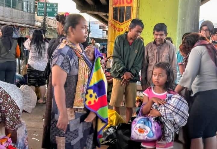 Air Naik Tanpa Ampun, Warga Pamanukan Berjuang Selamatkan Diri dan Harapan