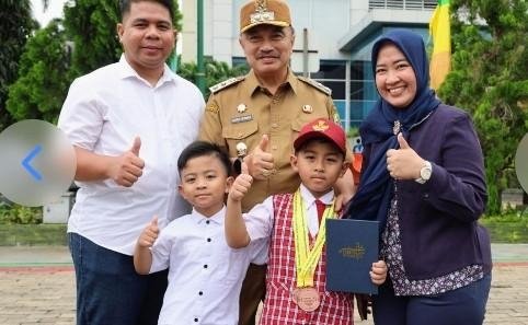 Dari Matematika hingga Seni, Siswa Kota Bekasi Harumkan Nama Bangsa di Panggung Dunia