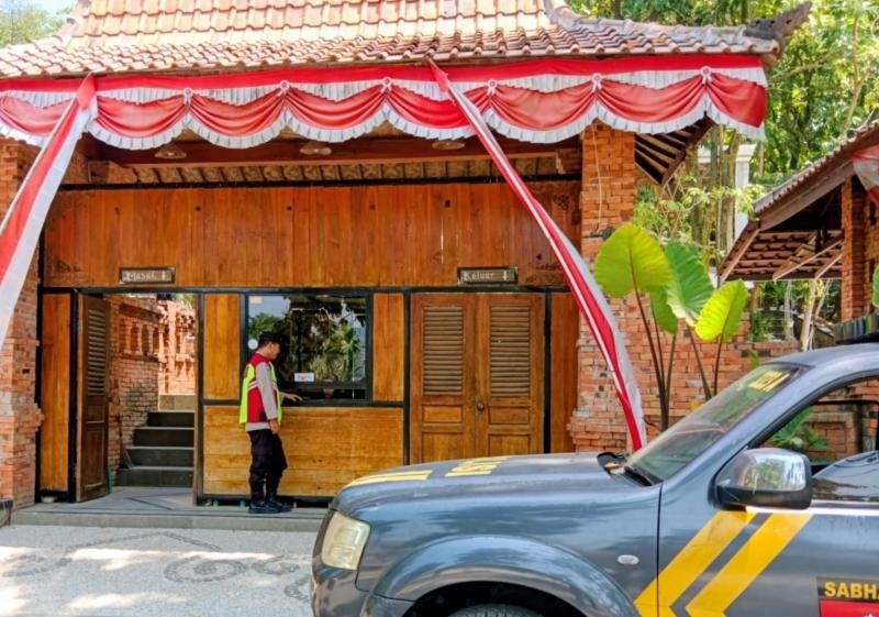 Objek Wisata Cipaga Park Dimonitoring Jajaran Personil Polsek Tegalwaru Pada Patroli Siang