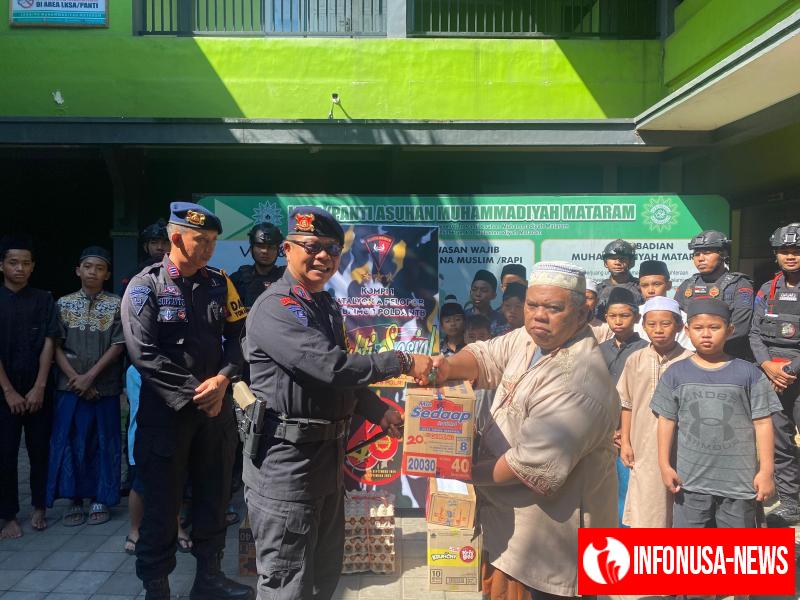 Tegaskan Jiwa Kemanusiaan, Batalyon A Pelopor Brimob NTB Beri Bantuan ke Panti Asuhan dan Warga Kurang Mampu