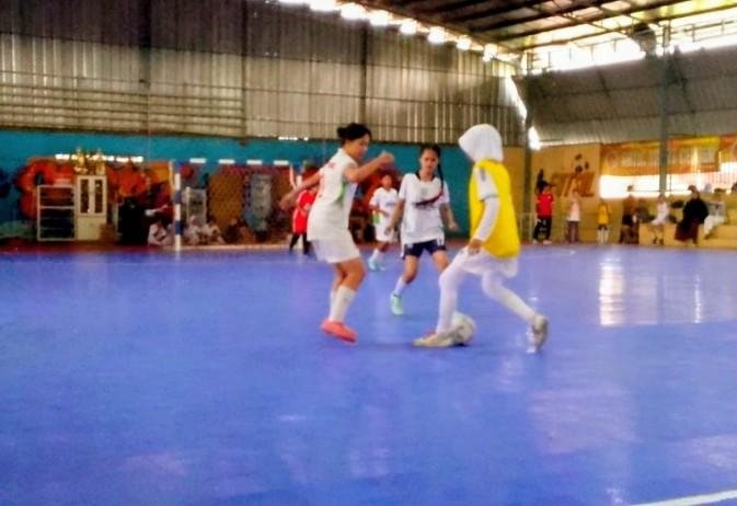 Mimpi dari Lapangan Futsal Karawang: Ratusan Putri Daerah Berebut Tiket Menuju Garuda Pertiwi 