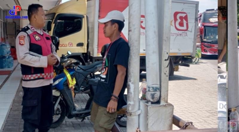 Upaya Personel Polsek Lemahabang Getol Sosialisasikan Pelarangan Knalpot Tidak Sesuai Spesifikasi Teknis Di Obyek Vital