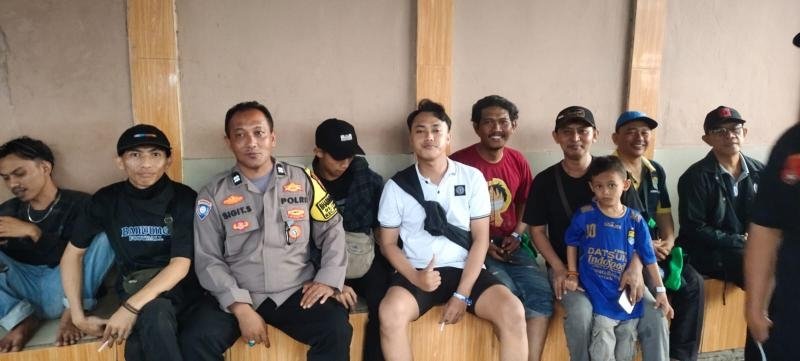 Bhabinkamtibmas Polsek Purwasari Himbau Masyarakat Agar Tidak Bermain Judi Online