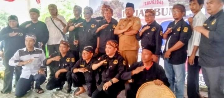 Syukur dan Harmoni Alam, Warga Rengasdengklok Rawat Tradisi Hajat Bumi 