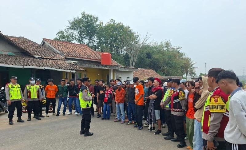 Jaga Kondusivitas, Polsek Pangkalan Kawal Keberangkatan The Jakmania ke GBK