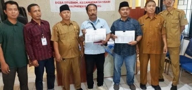 Personel Polsek Jatisari Monitoring Pengamanan Kegiatan Penetapan DPT Pilkades Desa Situdam