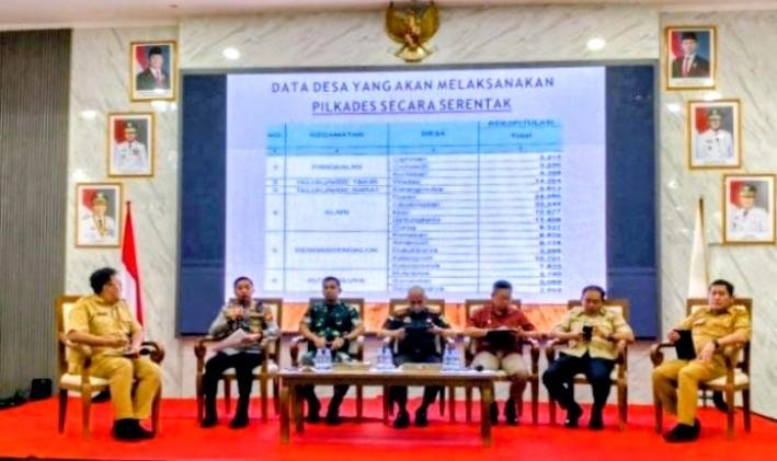 Pilkades Digital Karawang: Menjaga Demokrasi Desa Tetap Dekat dengan Warga