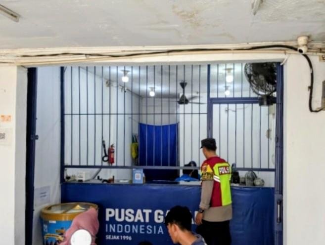 Imbau Waspadai Aksi Kejahatan C3 Jadi Pesan Patroli Siang Personil Polsek Tegalwaru di Pegadaian Loji