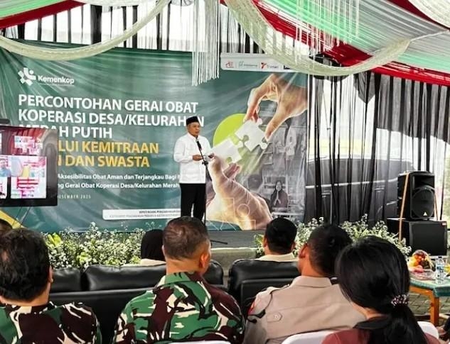 Menteri Koperasi Ferry Juliantono Apresiasi Bantuan Hibah dari Pemkot Depok untuk KDKMP, Komitmen Perkuat Peran Koperasi