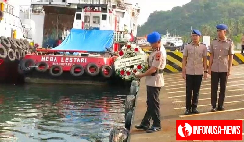 Ditpolairud Polda NTB Gelar Upacara Tabur Bunga di Laut dalam Rangka HUT Polairud ke-75