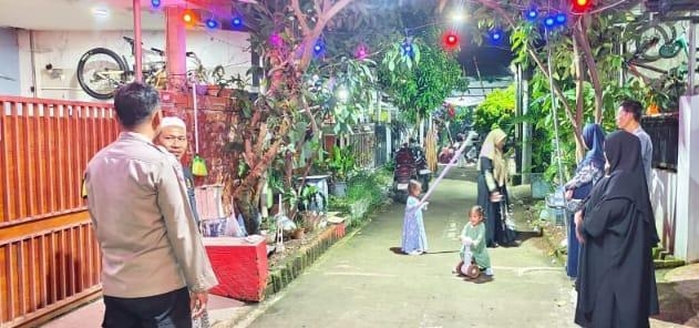 Polsek Klari, Polres Karawang Melakukan Pengamanan Perayaan Isra Mi