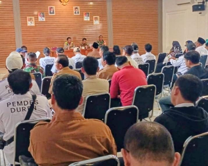 Minggon Kecamatan, Kapolsek Klari Ajak Unsur Muspika dan Masyarakat Sukseskan Pilkades Digital, Sukses Tanpa Ekses