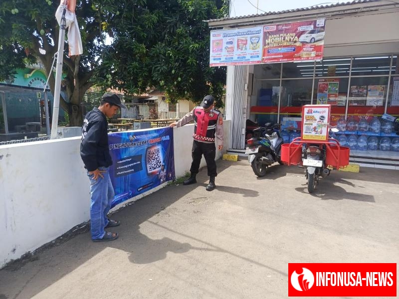 Upaya Dilaksanakan Personil Bhabin Polsek Tempuran, Giat Sosialisasi QR Barcode ke Masyarakat Pengaduan ke Divisi Propam Polri Bidpropam Polda Jabar.