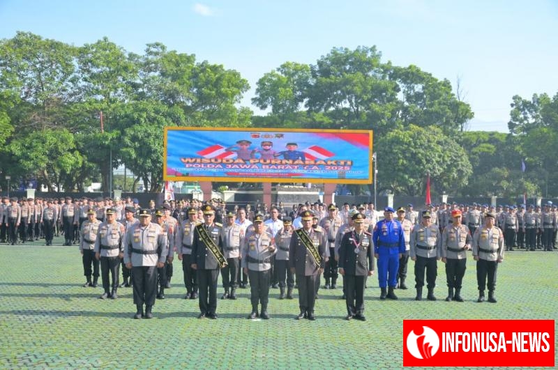 Polda Jabar Gelar Upacara Wisuda Purnabakti, 111 Personel Resmi Mengakhiri Masa Pengabdian