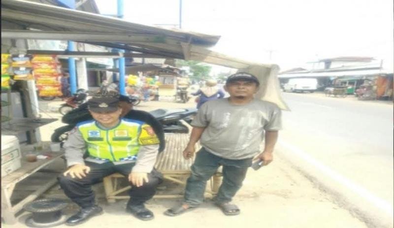 Prekat Polsek Banyusari Sosialisasikan Bahaya TPPO, Ciptakan Wilayah Aman