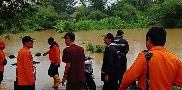BPBD Karawang Sigap Pantau dan Tangani Banjir, Keselamatan Warga Jadi Prioritas