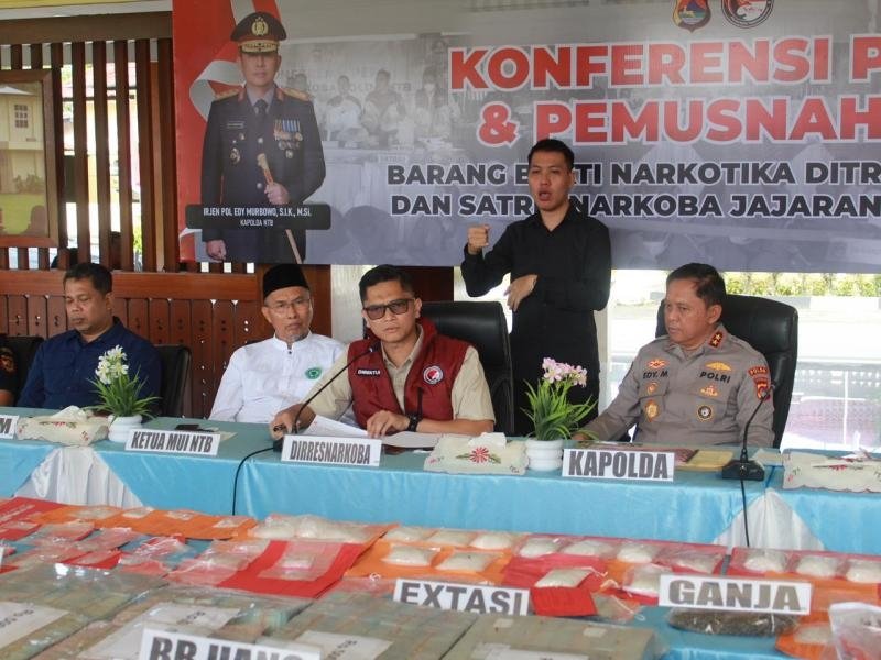 2,5 Kg Sabu hingga Miliaran Rupiah Disita, Polda NTB Tegaskan Perang Tanpa Kompromi