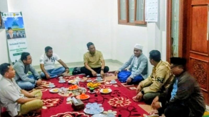Kapolda NTB Sambangi Ketua PWNU, Ngobrol Santai Soal Kamtibmas