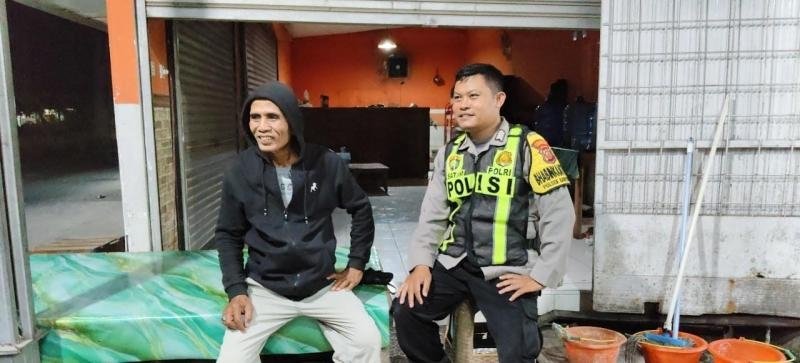 Rutin Anggota Prekat Polsek Banyusari Sosialisasikan Bahaya TPPO
