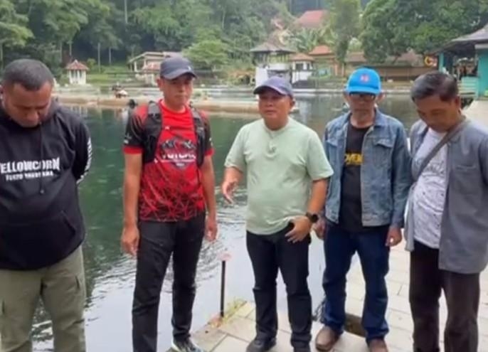 Ratusan Ikan Keramat Balong Girang Mati Mendadak, Bupati Kuningan Turun Langsung Ambil Langkah Cepat 