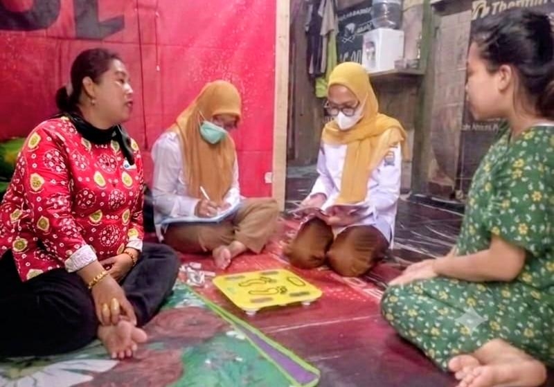Sentuhan Kepedulian untuk Meilani, Remaja Hamil 16 Tahun yang Mendapat Pendampingan Khusus Tenaga Kesehatan 
