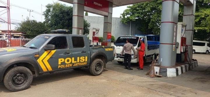 Polsek Jatisari Lakukan Patroli Sasaran Objek Vital SPBU Kertasari Balonggandu