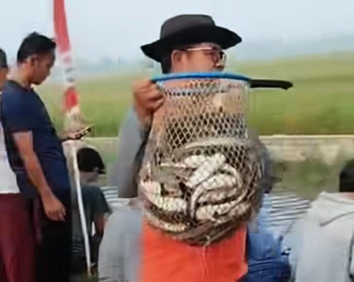 Dari Saluran Irigasi, Warga Kecamatan Kotabaru Ikut Merasakan Semarak Hari Jadi Karawang ke-393