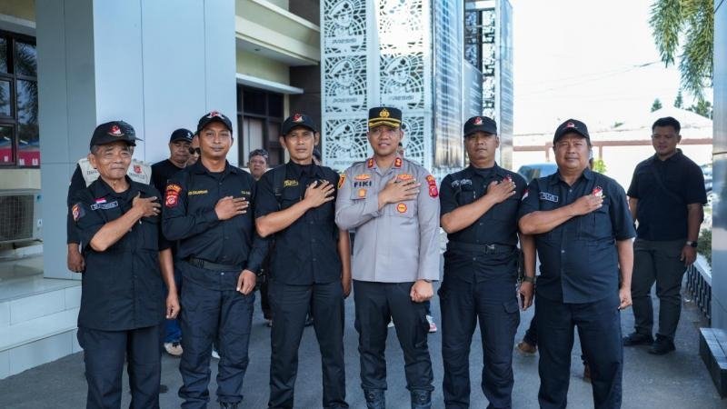 Sabuk Kamtibmas Berkolaborasi dengan Polres Karawang Siap Menjaga Kamtibmas di Wilayah Hukum Karawang