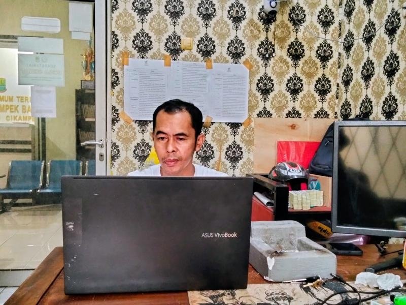 Bantuan Pangan Akan Disalurkan Bertahap Pada Rabu, Warga Cikampek Barat Diharap Lebih Tenang dan Terlayani