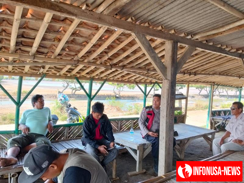Anggota Polsek Batujaya ajak Masyarakat Batujaya untuk Ciptakan Kamtibmas di Lingkungan Masyarakat