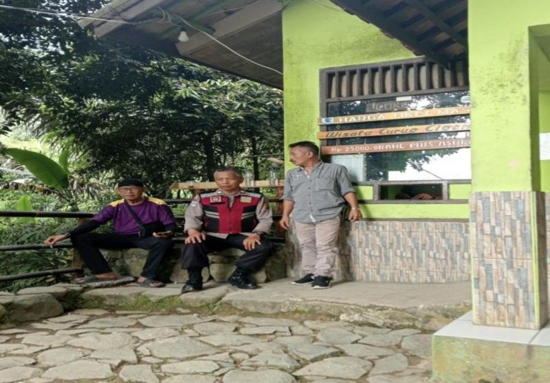Monitoring Wisatawan Agar Aman Jadi Prioritas Patroli Siang Personil Polsek Tegalwaru