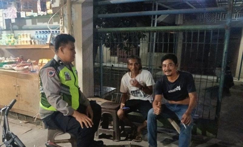 Jaga Kondusifitas Lingkungan, Anggota Polsek Telagasari Laksanakan Siskamling Antisipasi C3