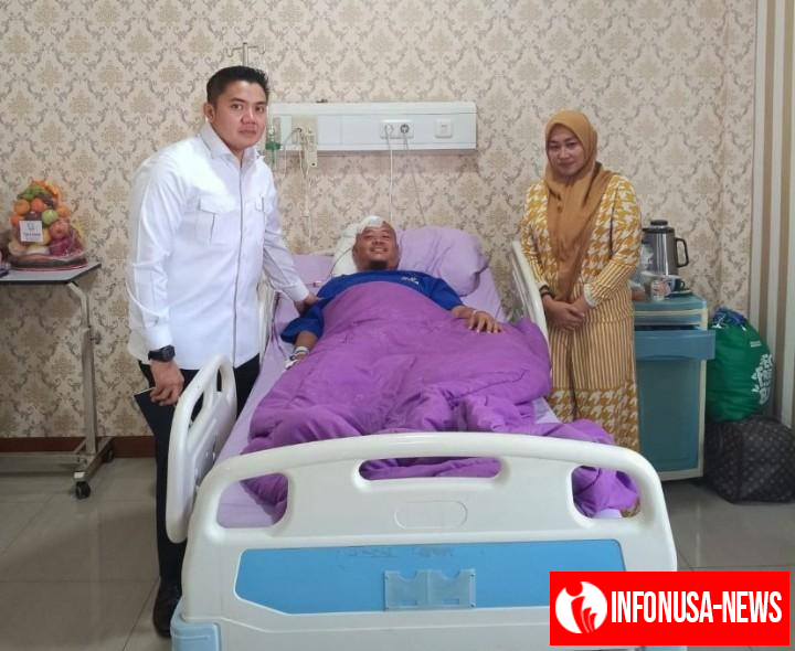 Presiden dan Kapolri Jenguk Anggota Polres Karawang Yang Terluka Saat Amankan Unjuk Rasa