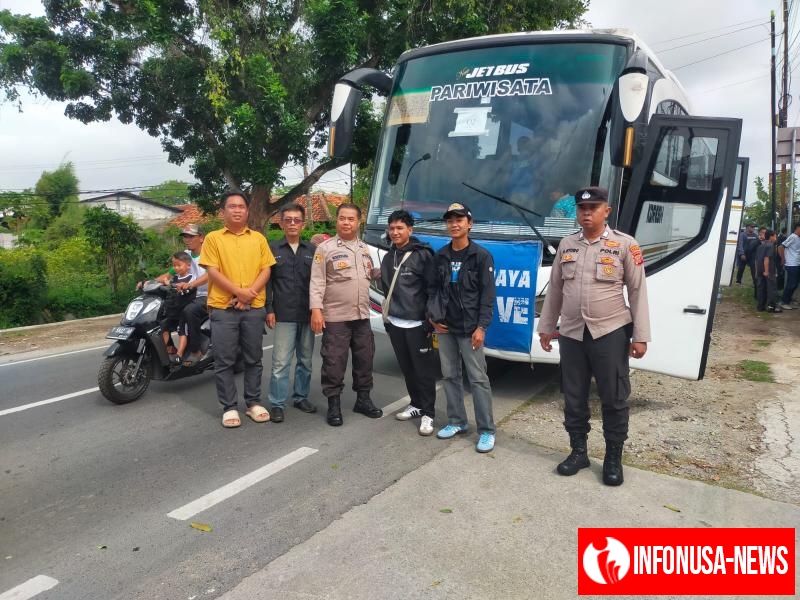 Polsek Rengasdengklok Pastikan Keamanan dalam Keberangkatan Suporter Viking Menuju Stadion GBLA