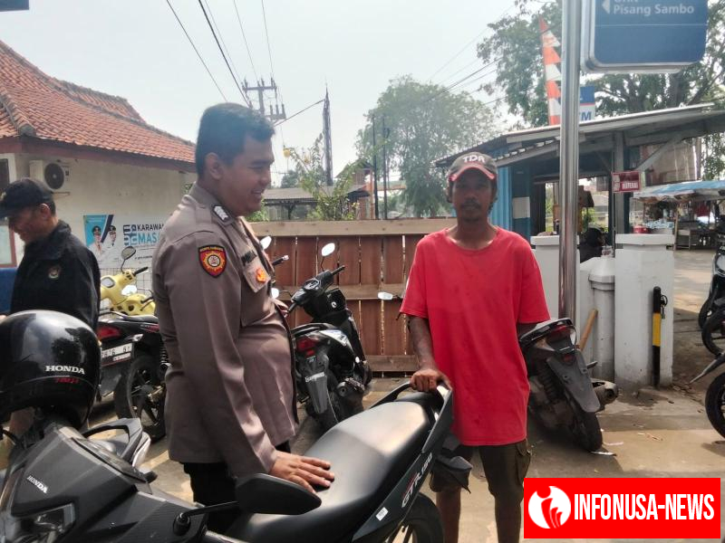 Upaya Anggota Polisi Polsek Tirtajaya melaksanakan Giat Cipta Kondisi KRYD di Bank BRI Unit Pisangsambo