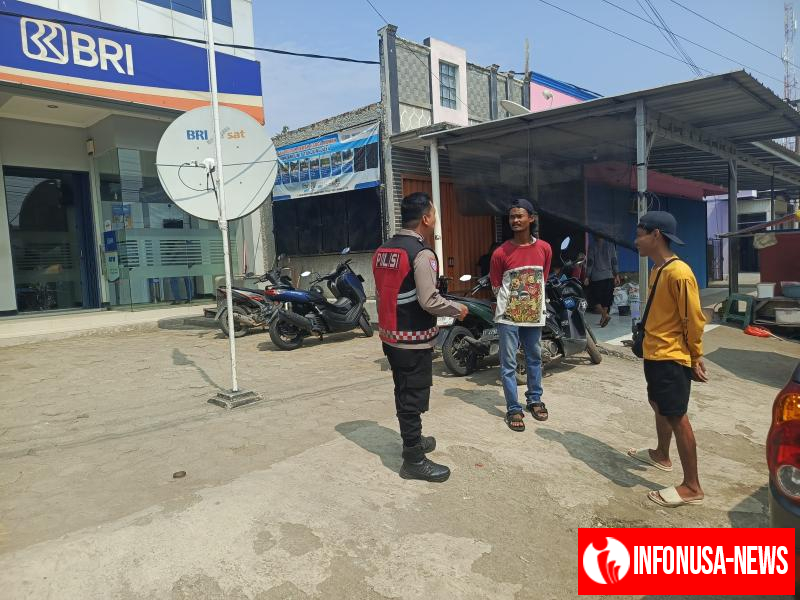Polisi ingatkan dan himbau petugas parkir, Guna Brantas Habis tindak premanisme di wilayah hukum polsek tempuran.