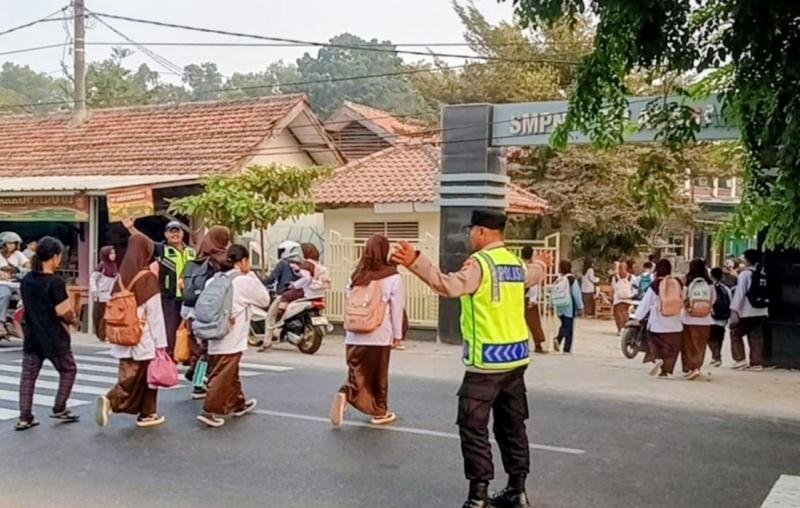 Sapa Pagi Polsek Telagasari: Personil Pastikan Masyarakat Terbantu dengan Kehadiran Polisi