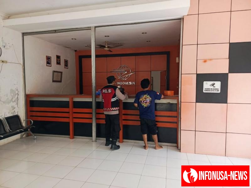 Patroli presisi di Objek vital di Wilayah Hukum Polsek Tempuran, Sampaikan pesan Kamtibmas kepada masyarakat.