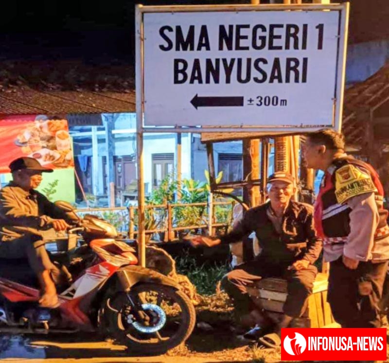 Aipda Abdul Rahman Personil Prekat Polsek Banyusari Giat Patroli Jalan Raya Antisipasi Kejahatan