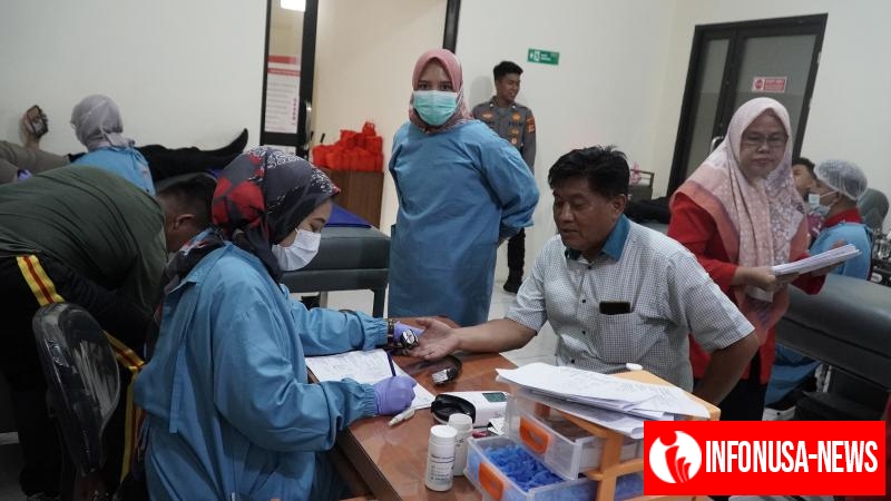 Memperingati HUT Humas Polri Ke-74, Polres Karawang Gelar Bakti Sosial Donor Darah
