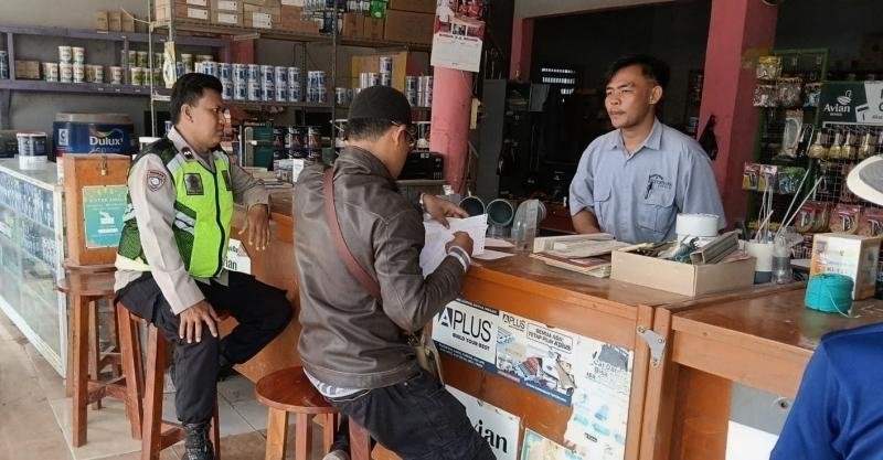 Bhabinkamtibmas Polsek Telagasari Sebar Himbauan, Cegah C3