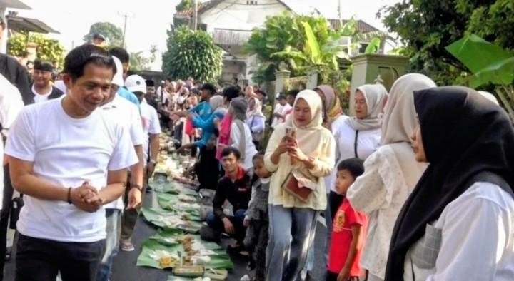 Liwetan Seribu Warga di Cikeris Purwakarta, Dari Jalan Mulus Tumbuh Harapan dan Kebersamaan 