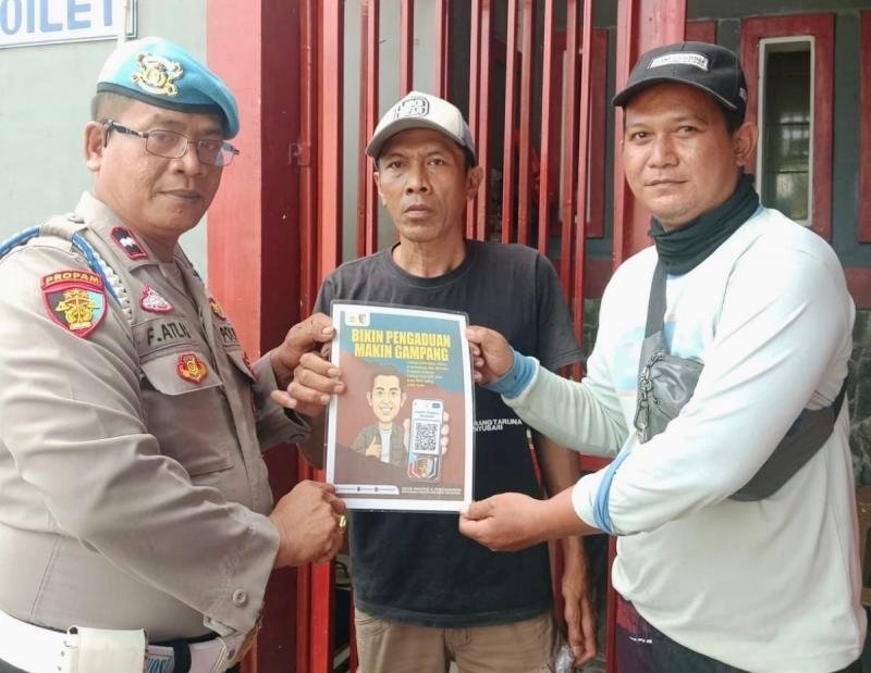 Gencar Melaksanakan Sosialisasi QR Barcode ke Masyarakat Pengaduan Divisi Propam Polri Bidpropam Polda Jabar

